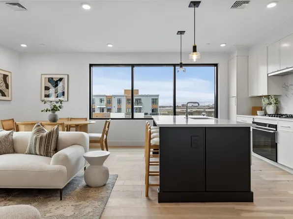 33 A St #501, Boston, MA 02127