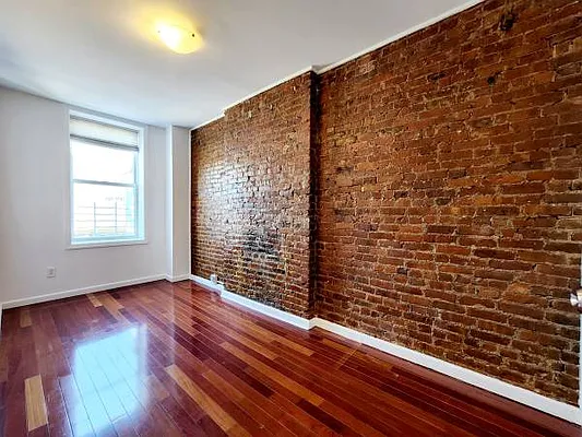 Rented by Brooklyn Property Group LLC | media 35