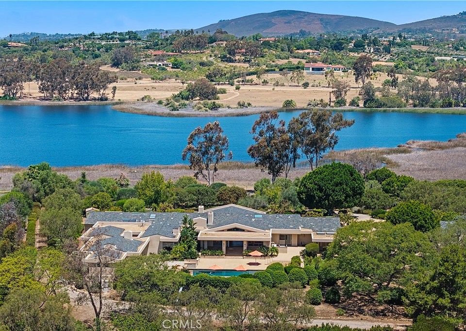 1st image of 6533 Lago Lindo