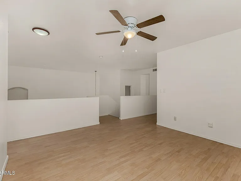 1343 E Angela Dr — Photo 30