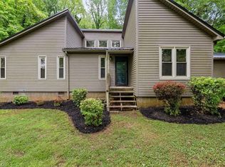 700 Castle Oaks Ct, High Point, NC 27265