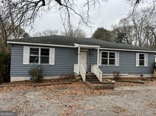 152 Youngs Mill Rd, Lagrange, GA 30241