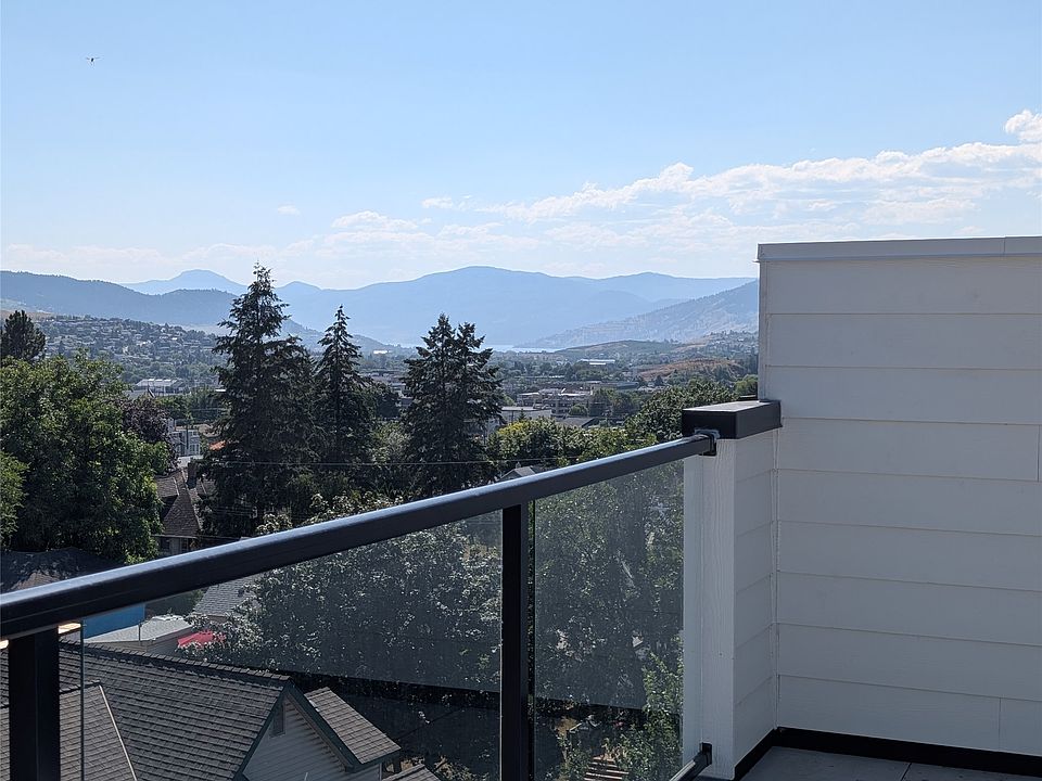 1st image of 3602 Pleasant Valley Rd #3