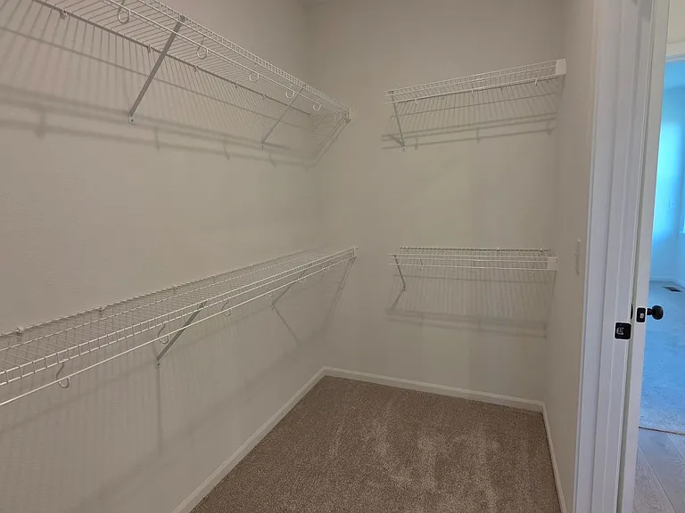 27010 E Dogwood Ln — Photo 10