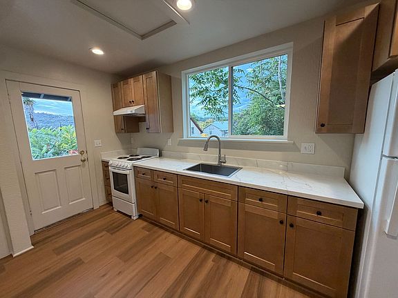 2nd image of 84 E Church Ln