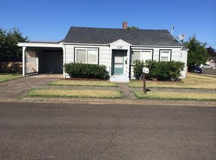 1087 Kalmia St, Junction City, OR 97448