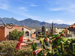 1331 W Calle Serrano, Green Valley, AZ 85622