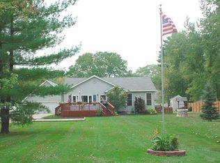 20909 Tuck Rd, Farmington Hills, MI 48336