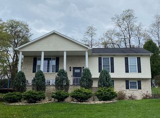 515 Thomas Dr, Uniontown, PA