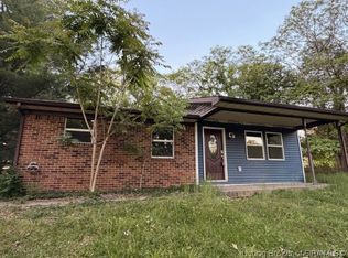 4238 E Martinsburg Fire Road, Palmyra, IN 47164