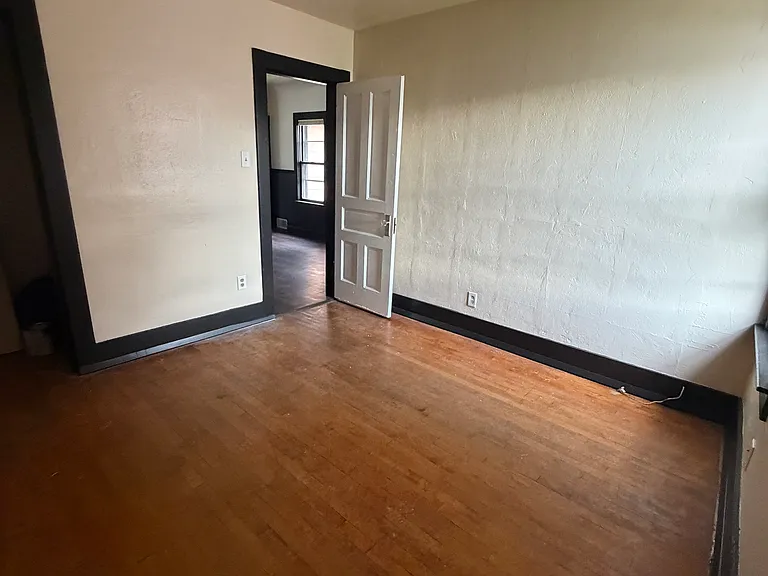 2647 S 28th St #2B — Photo 16
