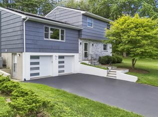 3 Ivanhoe Pl, Briarcliff Manor, NY 10510