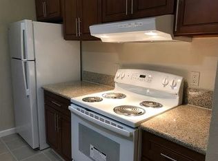 1415 Loeffler Ln APT 2, Concord, CA 94521