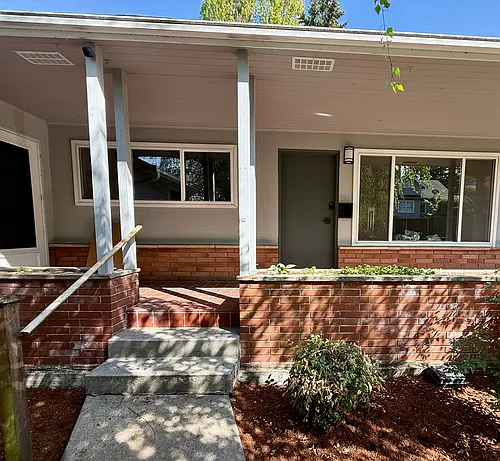 5309 Erskine Way SW Photo 1