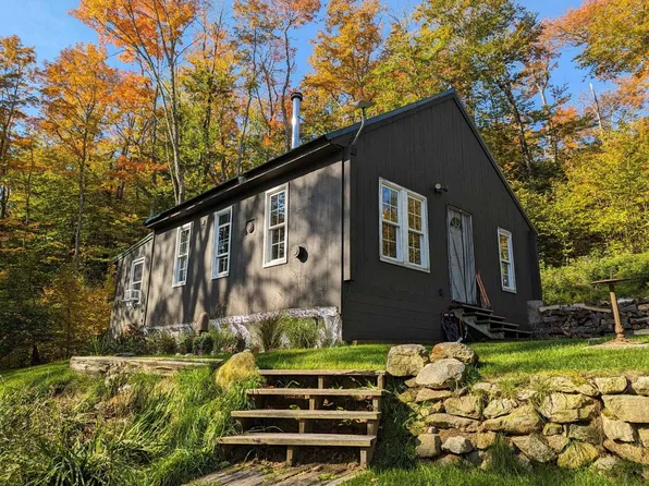 24 Potts Drive, Dorchester, NH 03266