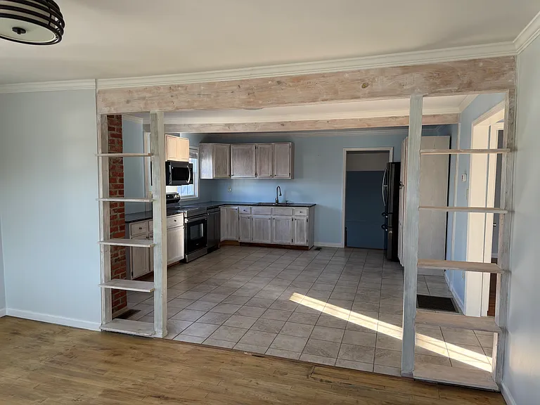 117 Lowery Hts — Photo 7