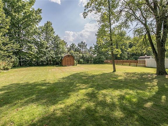 2nd image of 22333 Jonathan Dr