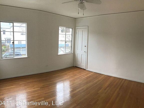 3rd image of 200 S Spalding Dr #Bn5yuesjq