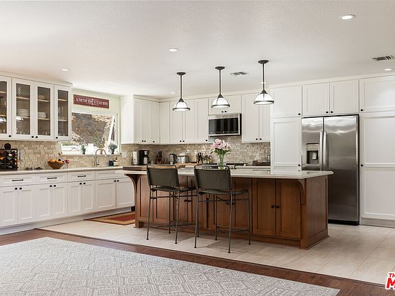 4th image of 2952 Golden Spur Rd