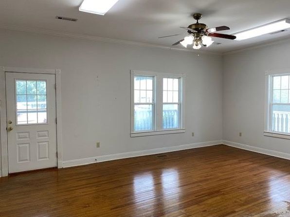 207 Church St, Andalusia, AL 36420