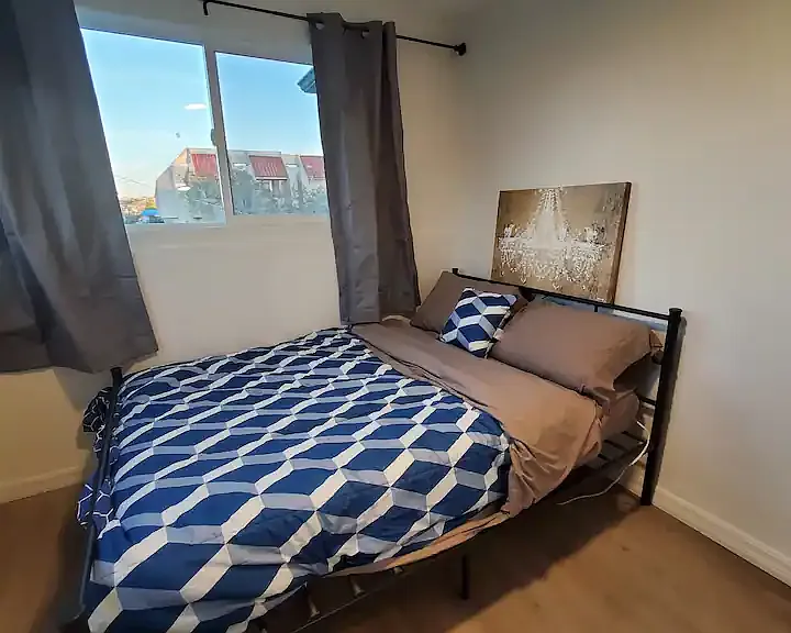 2138 Garnet Ave — Photo 14