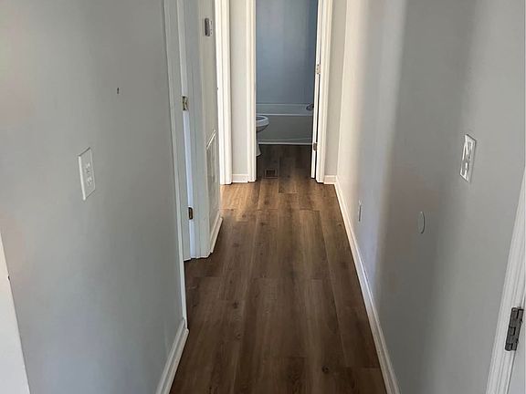 4th image of 523 Shining Star Ln