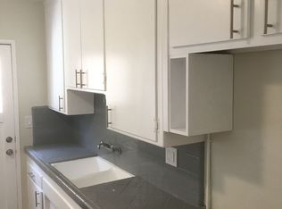 24852 Newhall Ave APT 2, Newhall, CA 91321