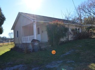1492 Lawrence St, Kingsport, TN 37665