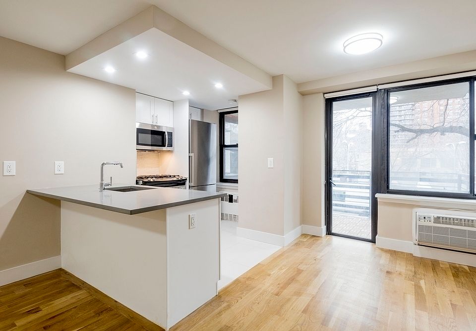 1st image of 784 Columbus Ave APT 6M
