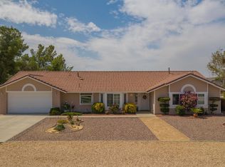 13492 Coachella Rd, Apple Valley, CA 92308
