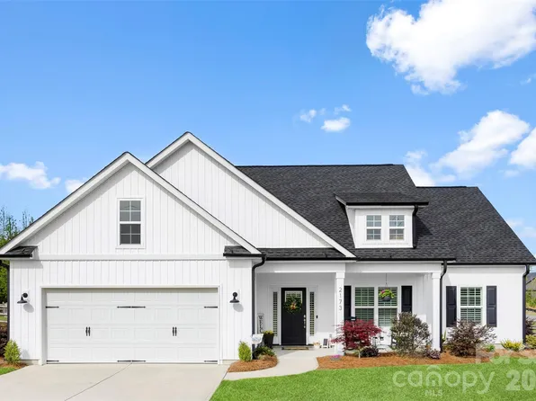 2173 Smith Rd, Clover, SC 29710