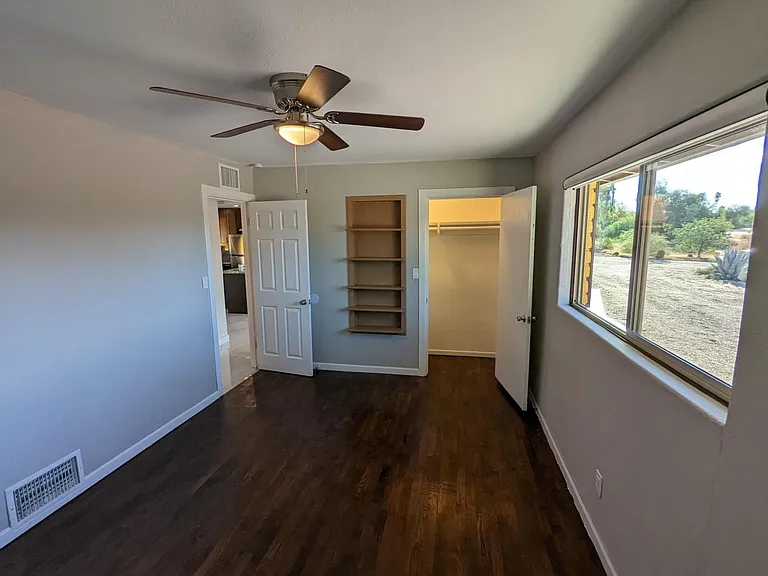 1062 W Ina Rd — Photo 38