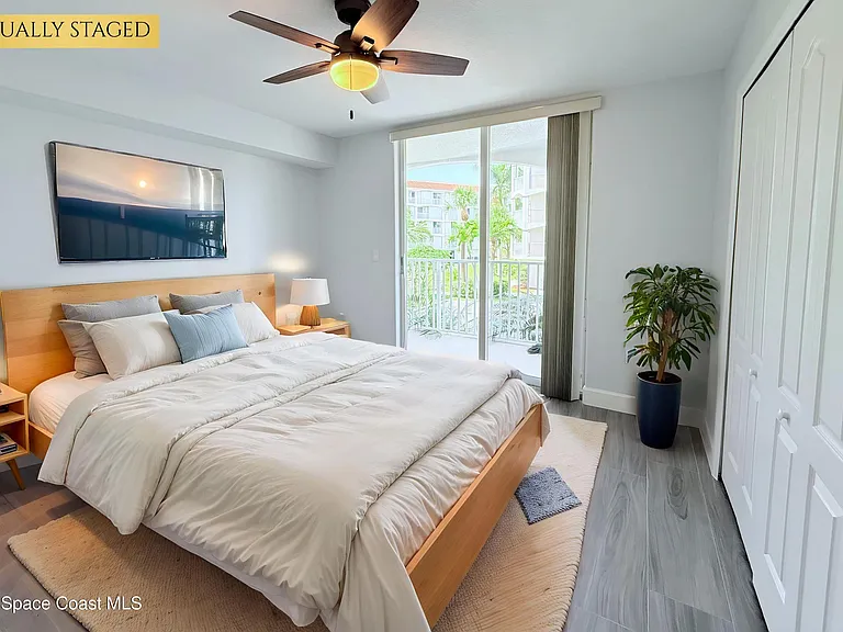 8922 Laguna Ln #201 — Photo 30