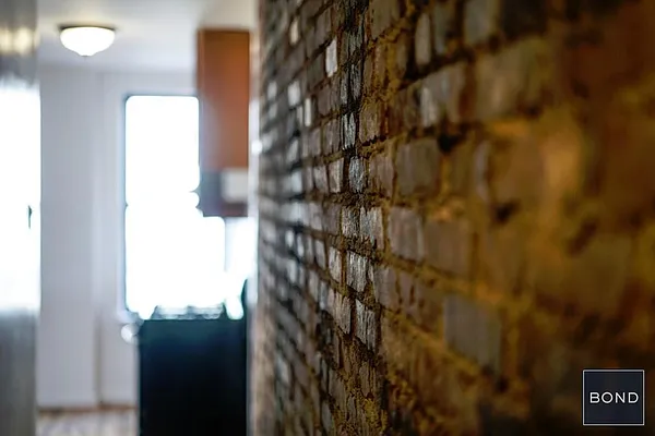 Rented by Bond New York | media 16