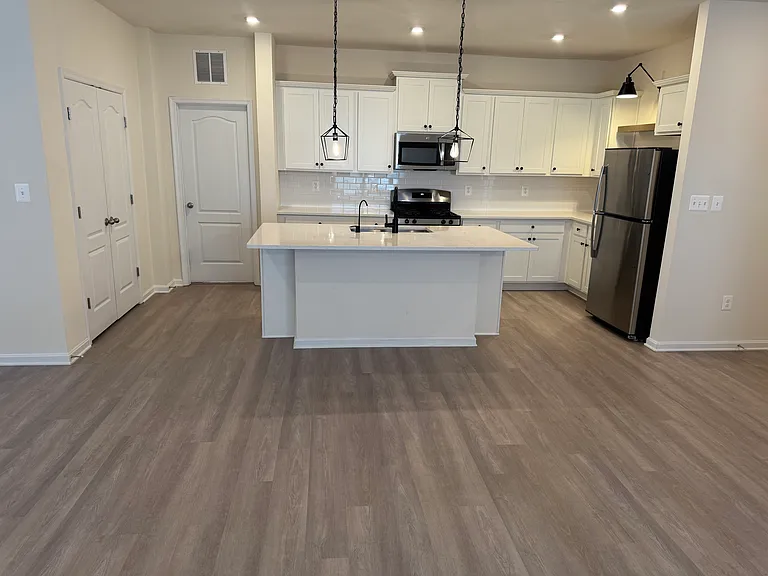 84 Pontoon Dr — Photo 11