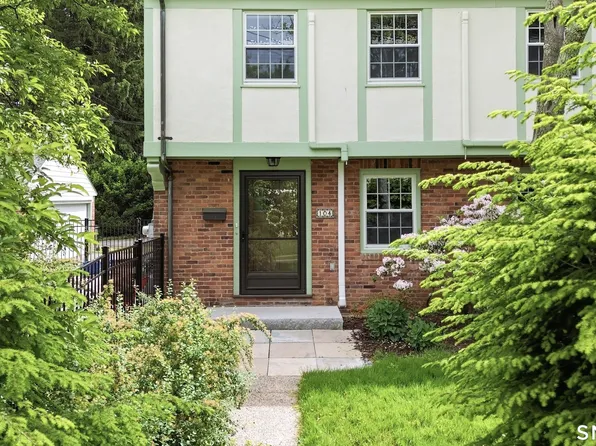 104 Newport Avenue, West Hartford, CT 06107
