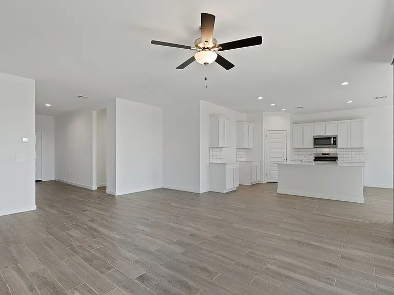 12437 W Old Farm Dr — Photo 28