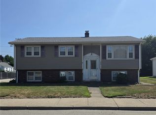 423 George Waterman Rd, Johnston, RI 02919