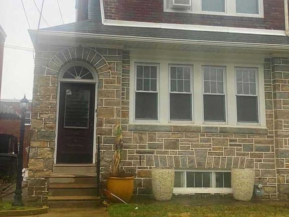 2nd image of 828 Yeadon Ave