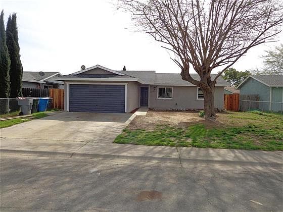 1st image of 1570 Karen Way