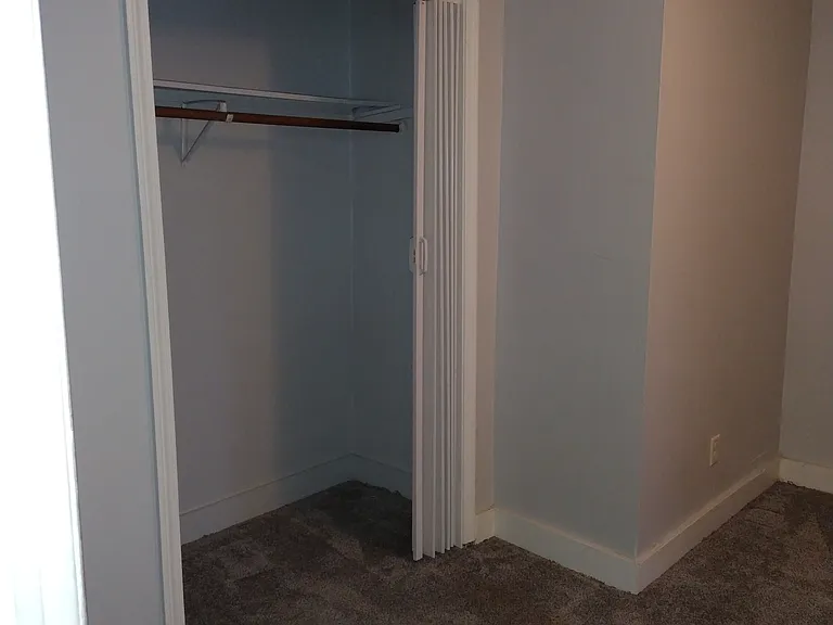 17 Western Ave #1 — Photo 4