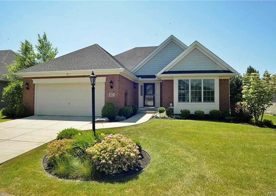 1st image of 8052 Laurel Park Ln