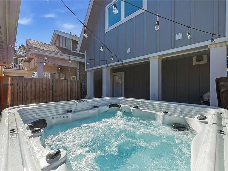 1434 S Euclid Ave #ID1388271P — Photo 6