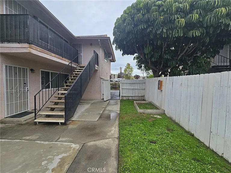 6051 Lemon Ave #C — Photo 16