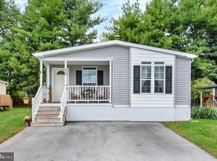 717 Laura Ln, York, PA 17402