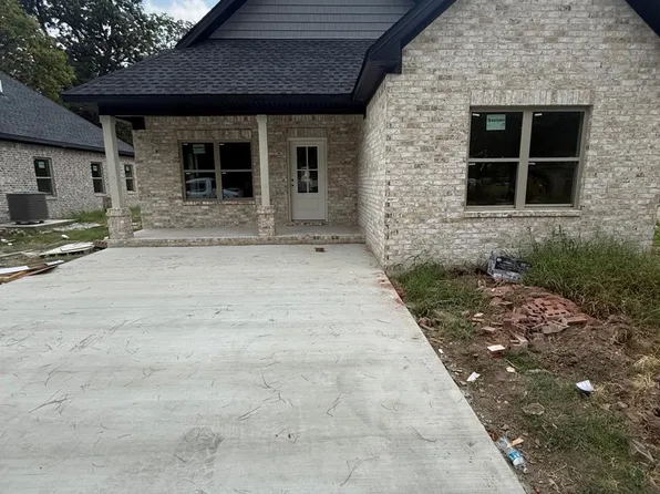 112 W Raleigh, Manila, AR 72442