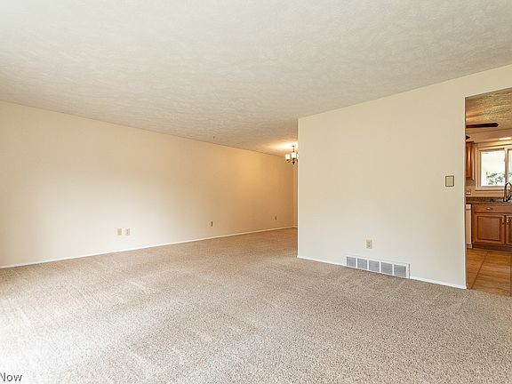 3rd image of 7735 Ohio St