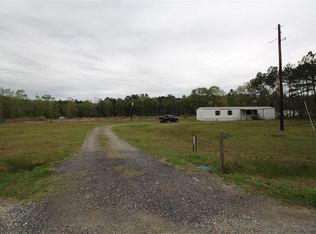 8946 Morgan Ln, Orange, TX 77632