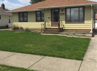 1706 Marietta Ave, Parma, OH 44134