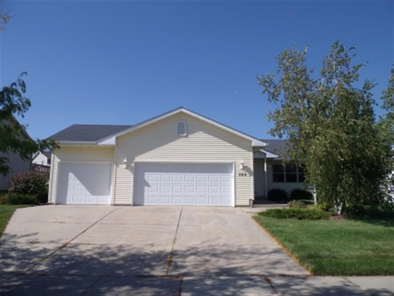 869 Baneberry Dr, Sun Prairie, WI 53590 Zillow